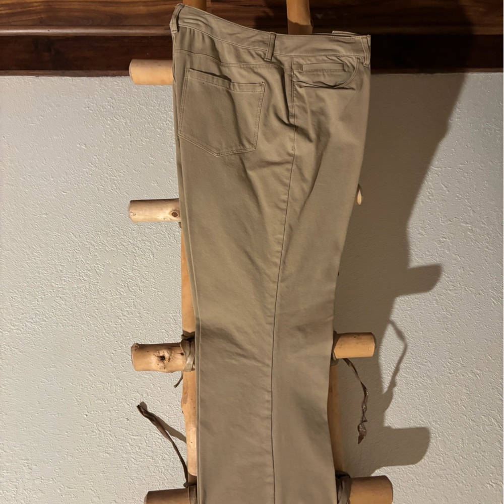 Eddie Bauer Women's Beige Straight Leg Pants